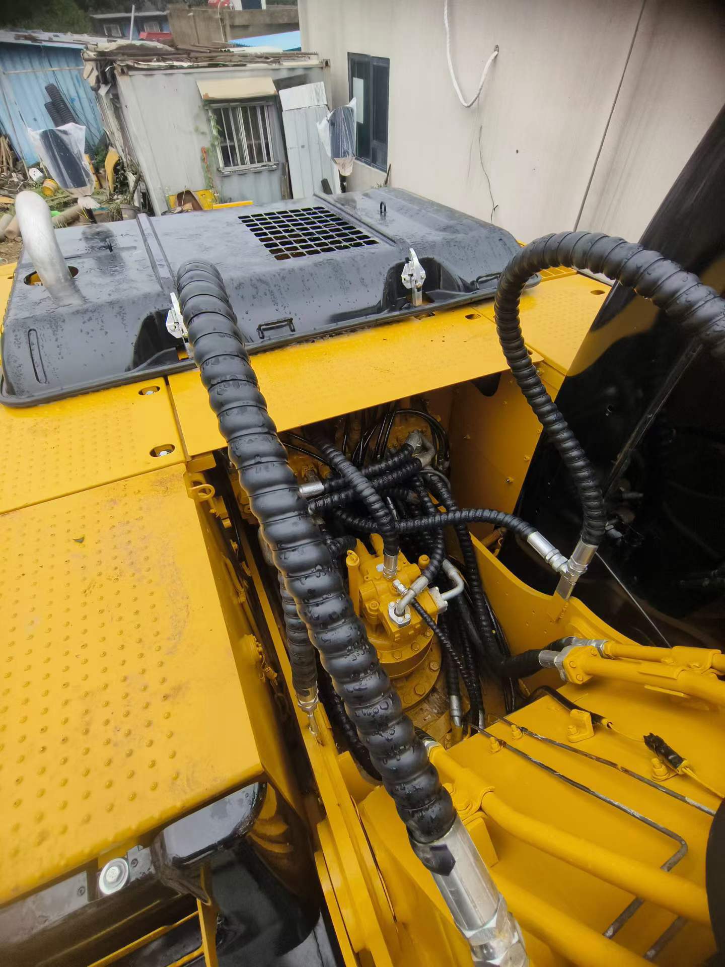 Buy Caterpillar 320D Used Excavator / 5 Buy Caterpillar 320D Used Excavator / 5