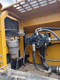 Buy Sany SY245H Used Excavator / 8 Buy Sany SY245H Used Excavator / 8
