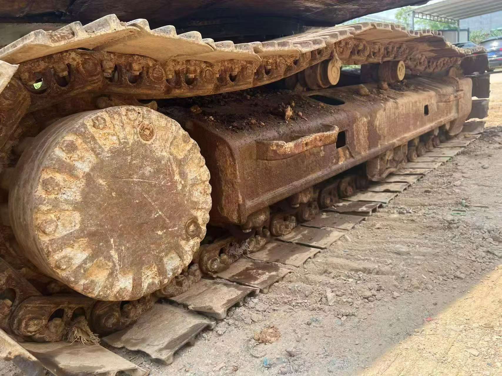 Buy Caterpillar 320D Used Excavator / 2 Buy Caterpillar 320D Used Excavator / 2