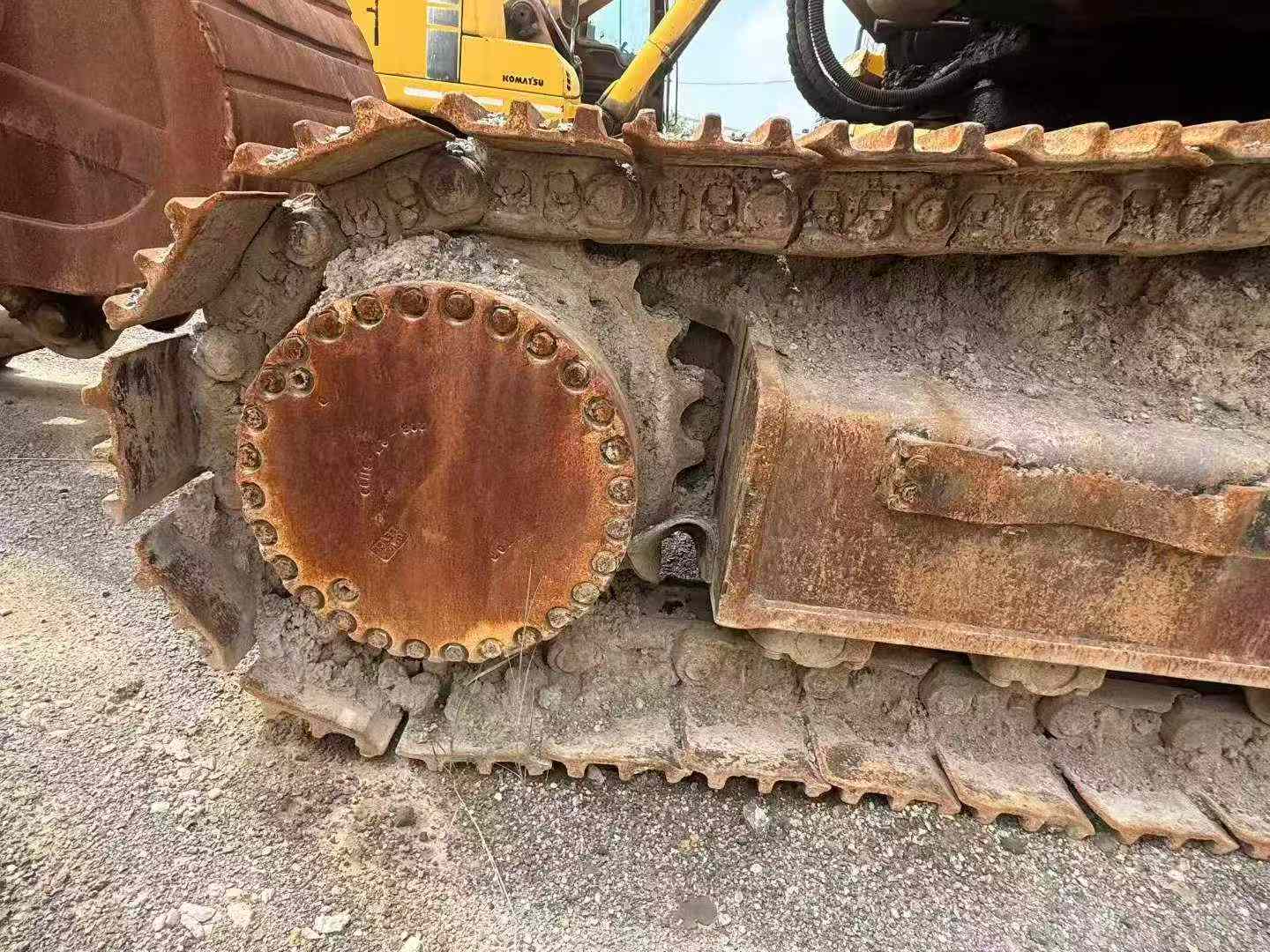 Buy Komatsu Used Excavator / 3 Buy Komatsu Used Excavator / 3