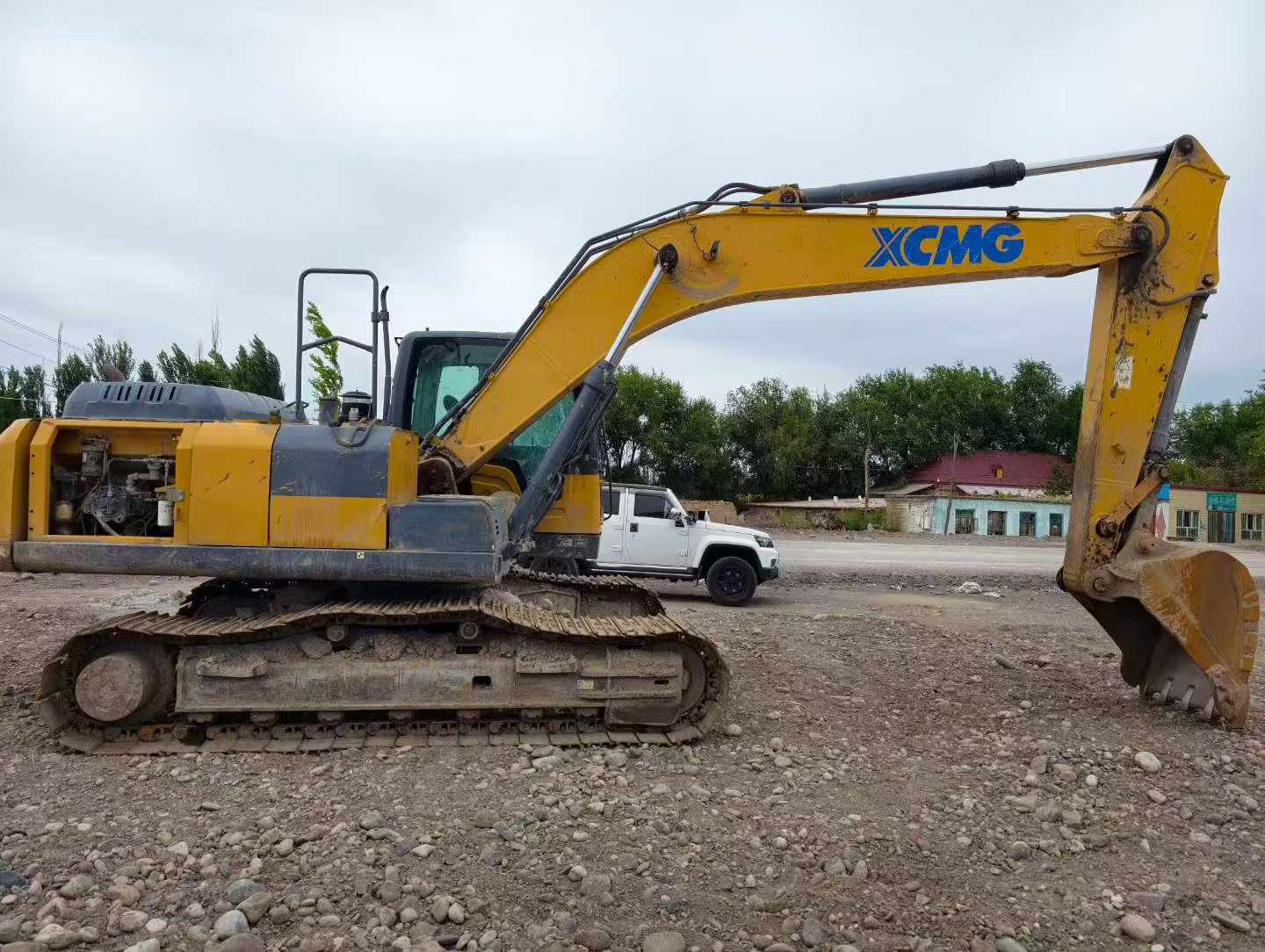 Buy XCMG XE200 Used Excavator / 9