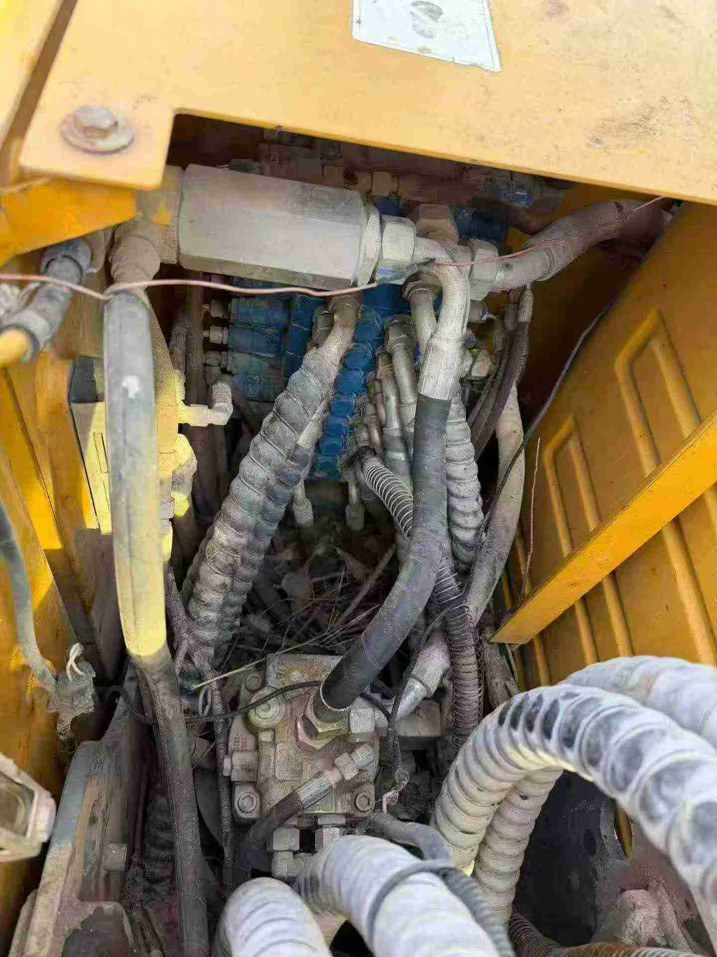 Buy XCMG XE75C Used Excavator / 6 Buy XCMG XE75C Used Excavator / 6