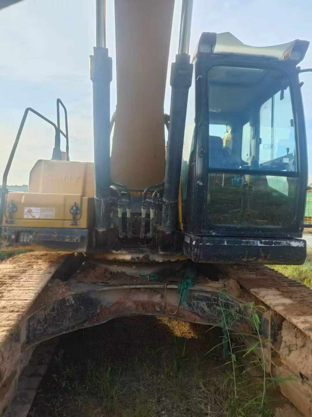 Buy Sany SY215C Used Excavator / 2 Buy Sany SY215C Used Excavator / 2