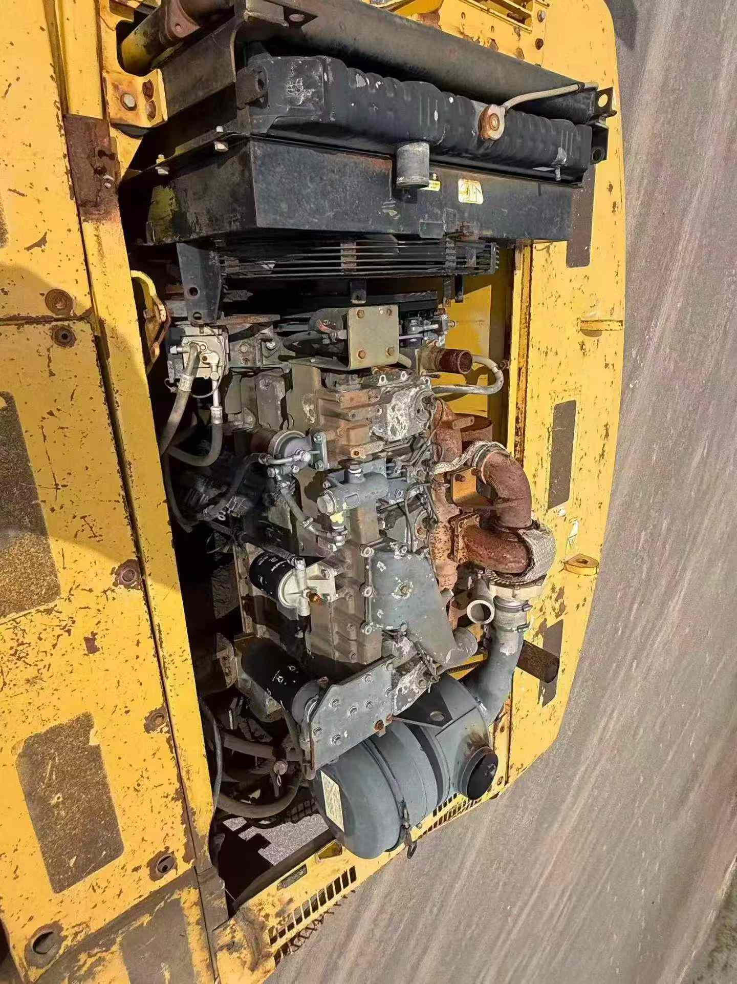 Buy Komatsu Used Excavator / 4 Buy Komatsu Used Excavator / 4