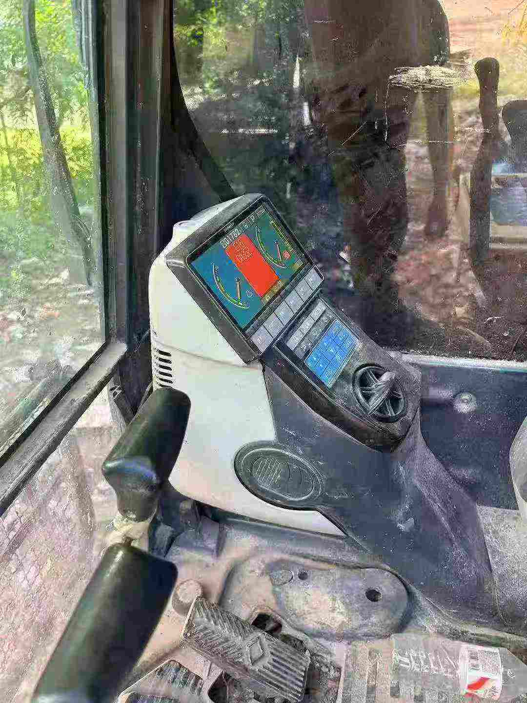 Buy Komatsu Used Excavator / 9 Buy Komatsu Used Excavator / 9