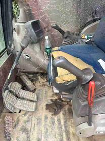 Buy Hitachi EX200-3 Used Excavator / 6 Buy Hitachi EX200-3 Used Excavator / 6
