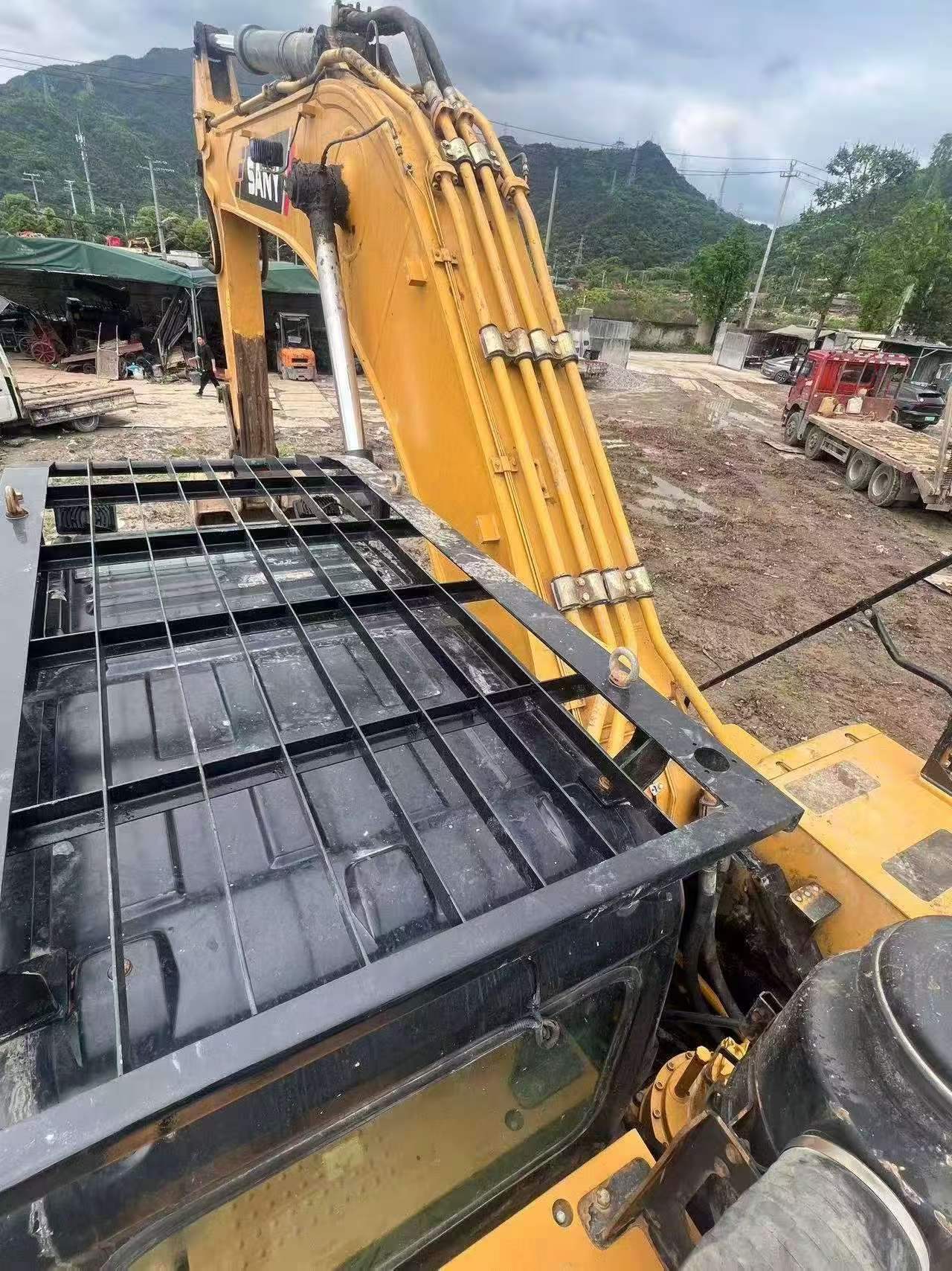 Buy Sany SY365C Used Excavator / 4 Buy Sany SY365C Used Excavator / 4