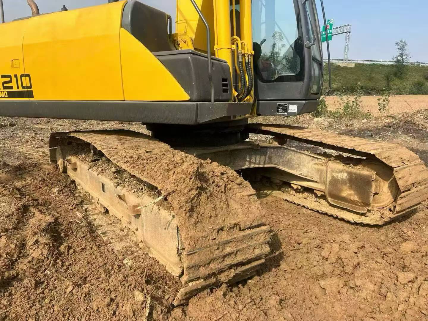 Buy Sumitomo SH210-5 Used Excavator / 5 Buy Sumitomo SH210-5 Used Excavator / 5