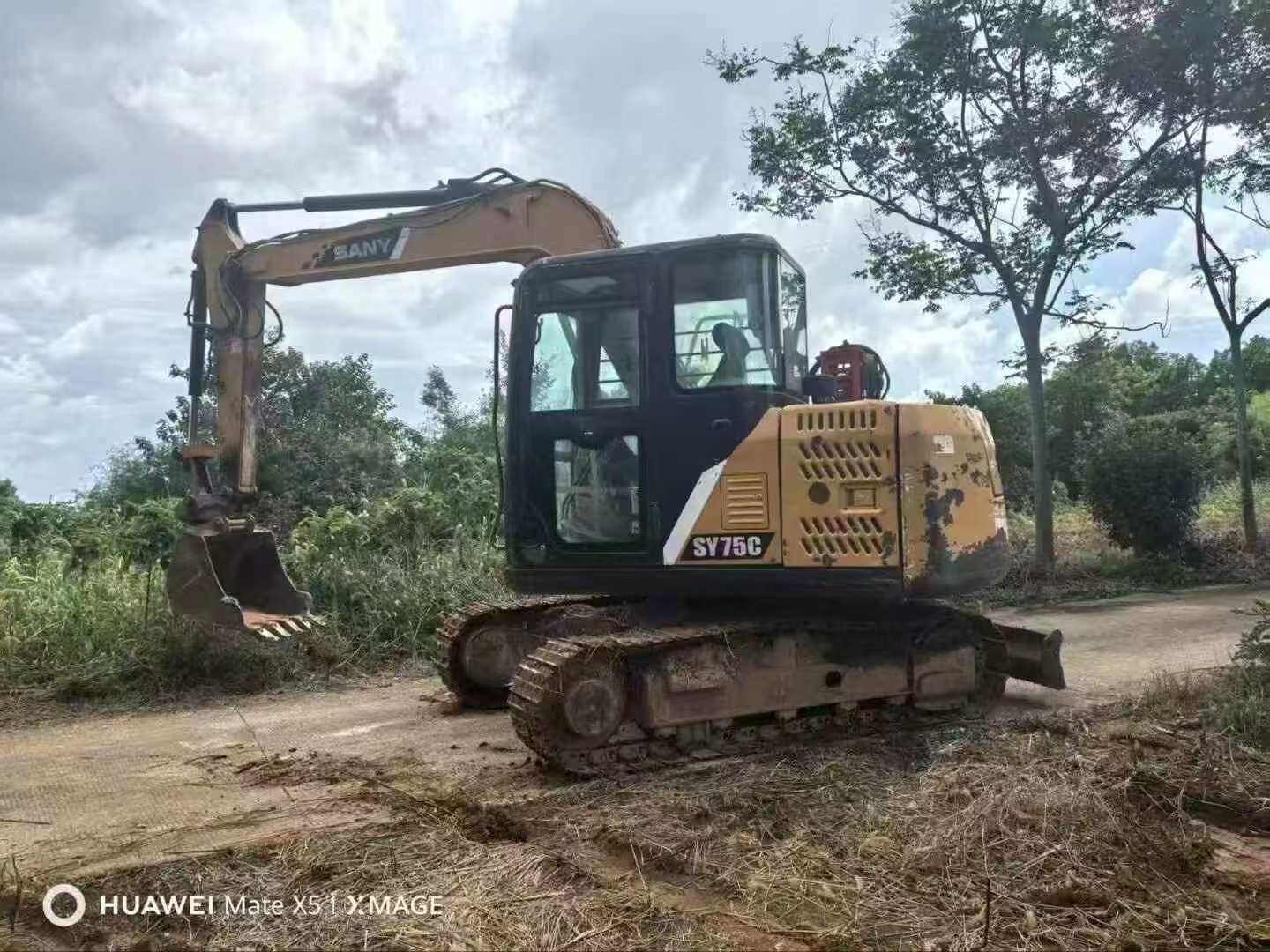 Buy Sany SY75C-8 Used Excavator / 3 Buy Sany SY75C-8 Used Excavator / 3