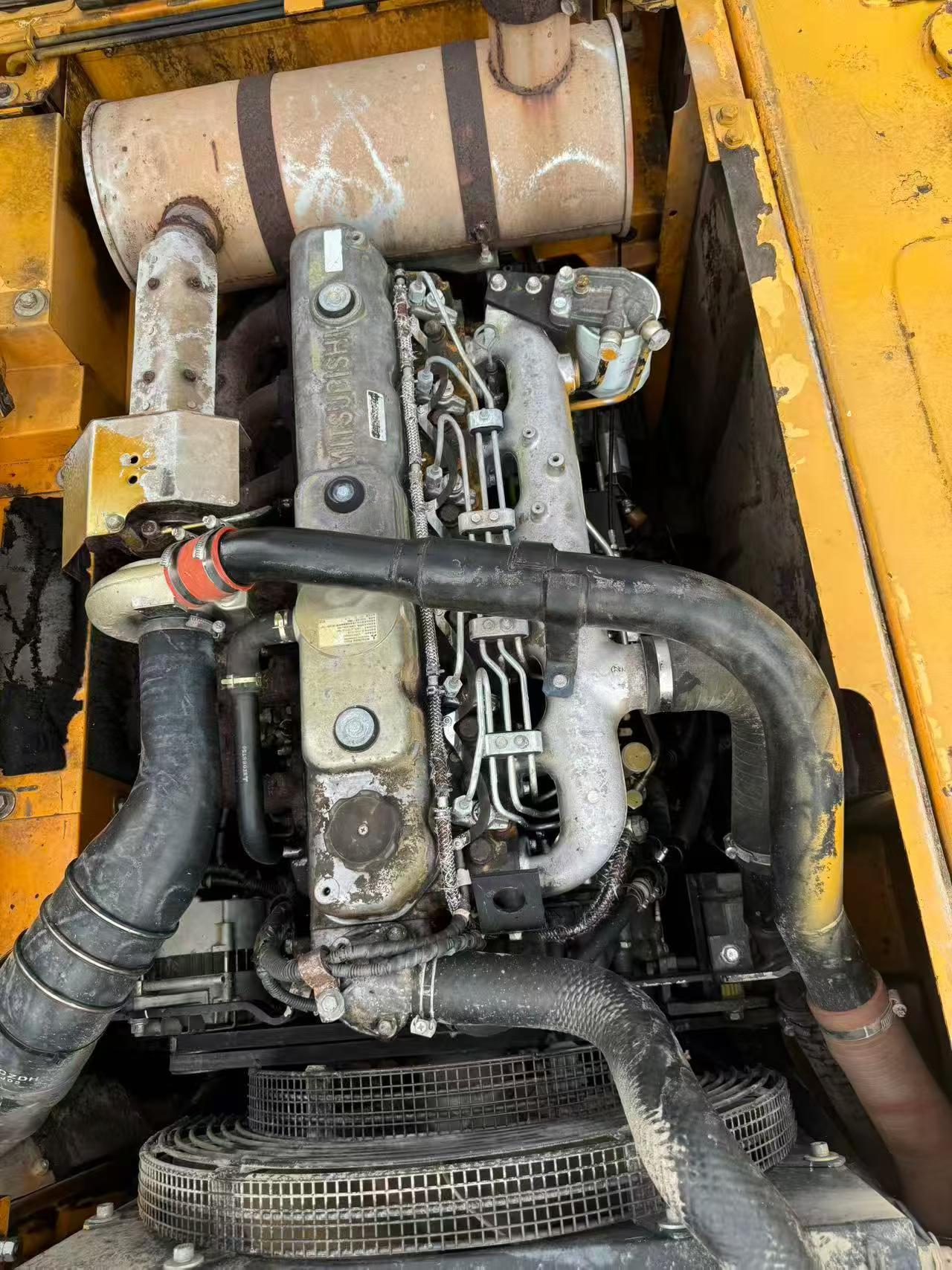 Buy Sany SY215C-8 Used Excavator / 7 Buy Sany SY215C-8 Used Excavator / 7
