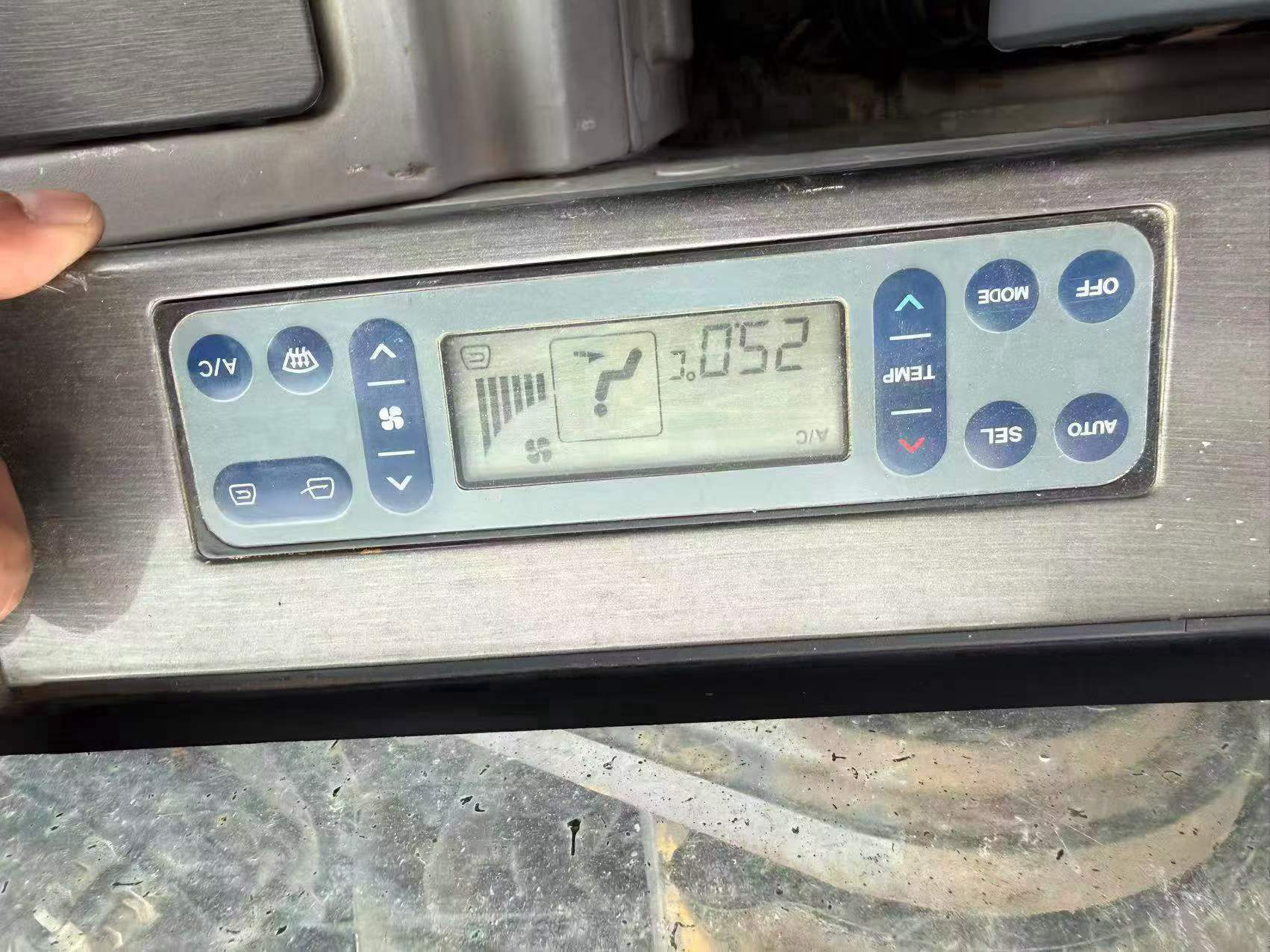 شراء حفارة XCMG XE215 مستعملة / 7 شراء حفارة XCMG XE215 مستعملة / 7