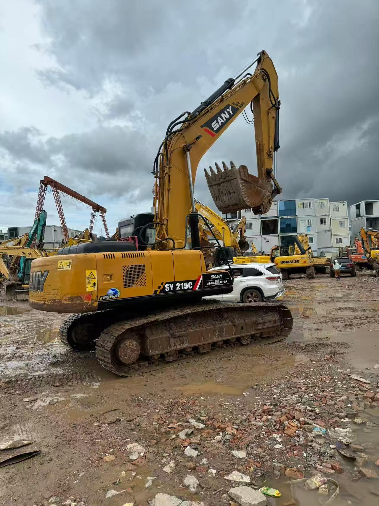 Buy Sany SY215C-8 Used Excavator / 9 Buy Sany SY215C-8 Used Excavator / 9