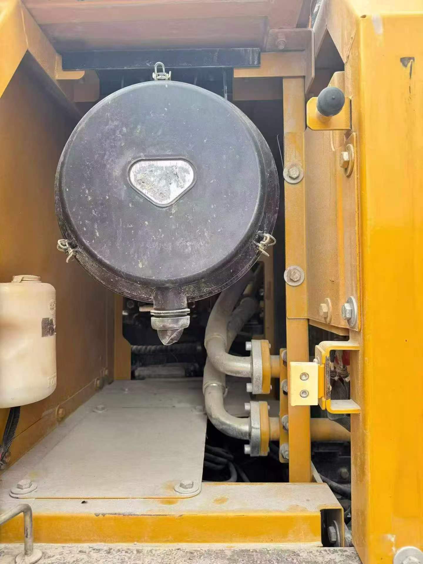 Buy Sany SY245H Used Excavator / 8 Buy Sany SY245H Used Excavator / 8