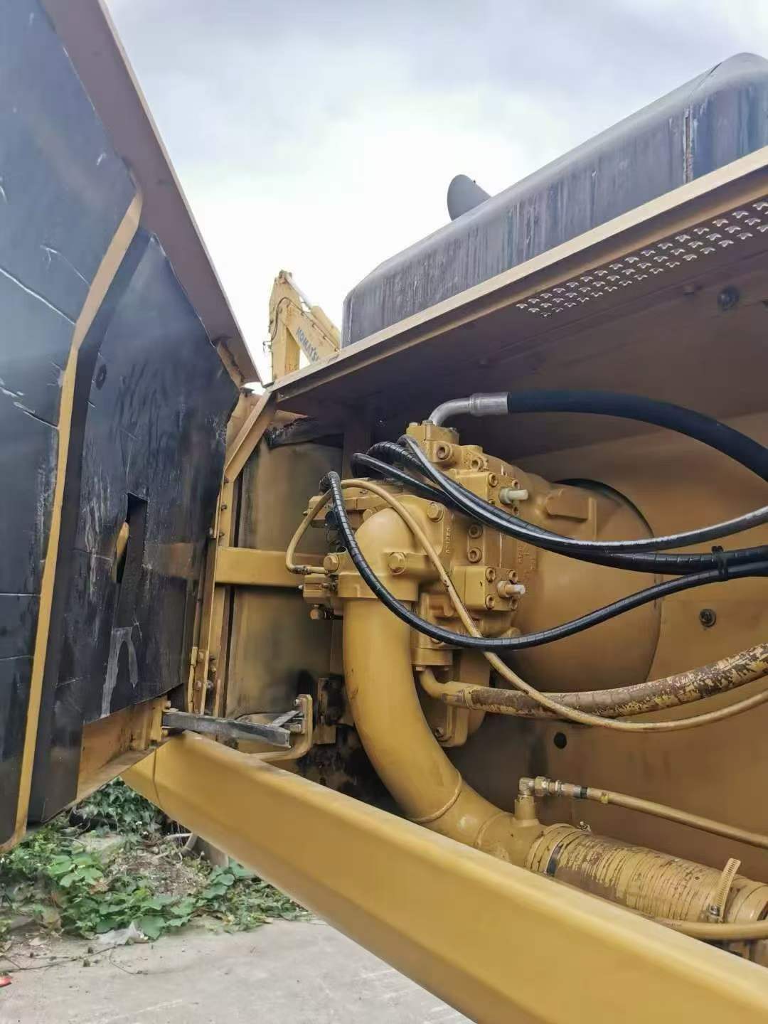 Buy Caterpillar 330B Used Excavator / 7
