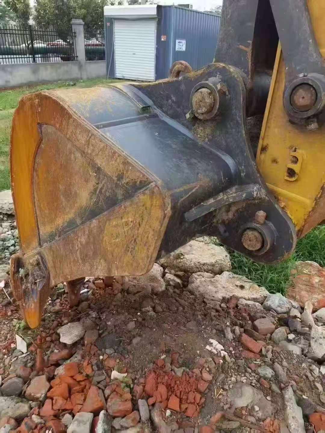 Buy XCMG XE200 Used Excavator / 2 Buy XCMG XE200 Used Excavator / 2