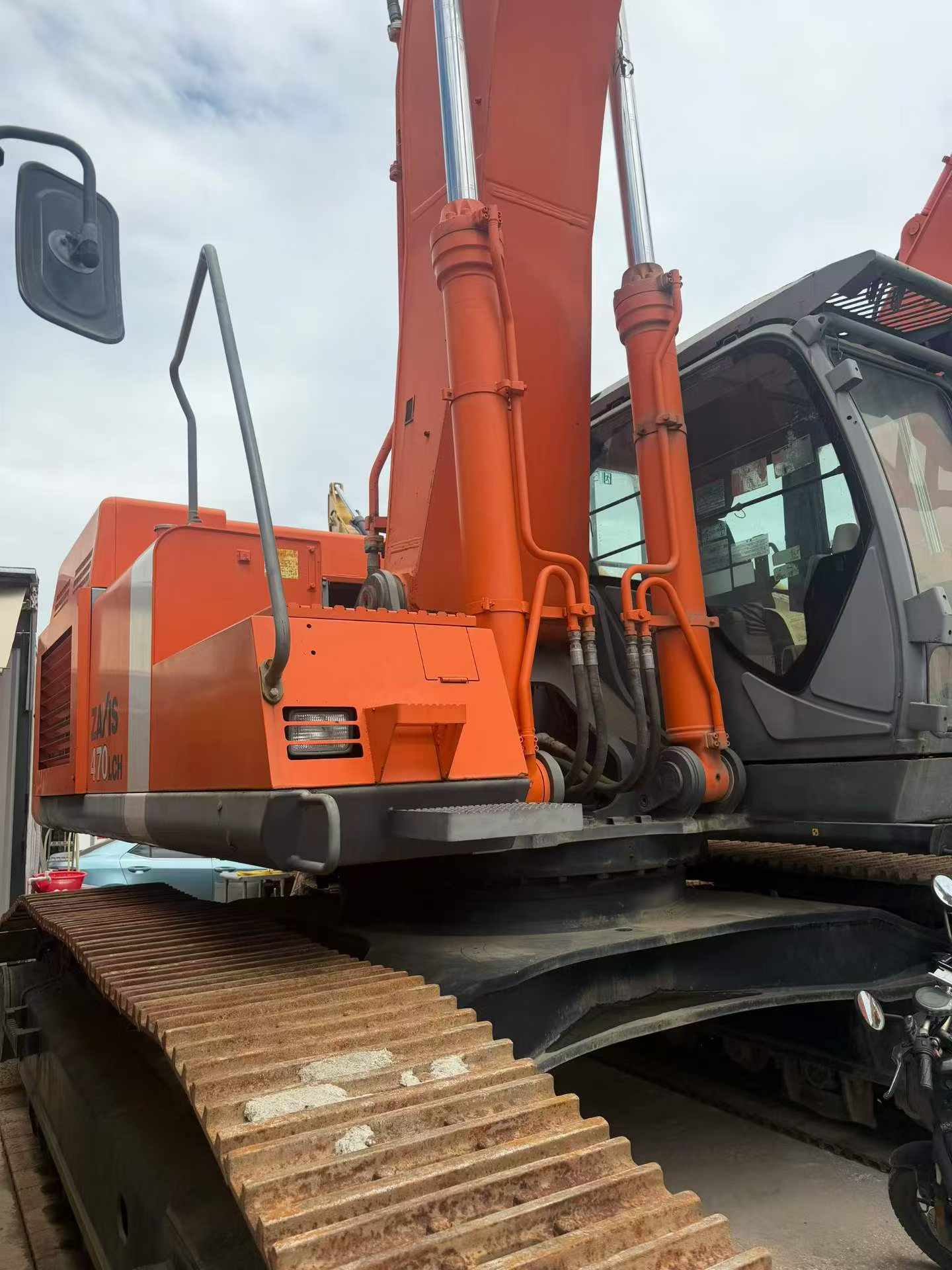Buy Hitachi ZX470H-3 Used Excavator / 6