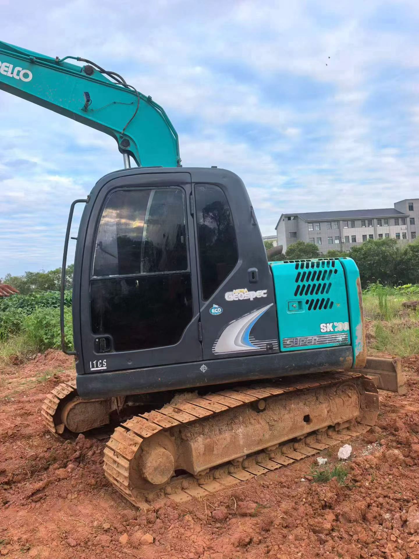 Buy Kobelco Used Excavator / 2 Buy Kobelco Used Excavator / 2
