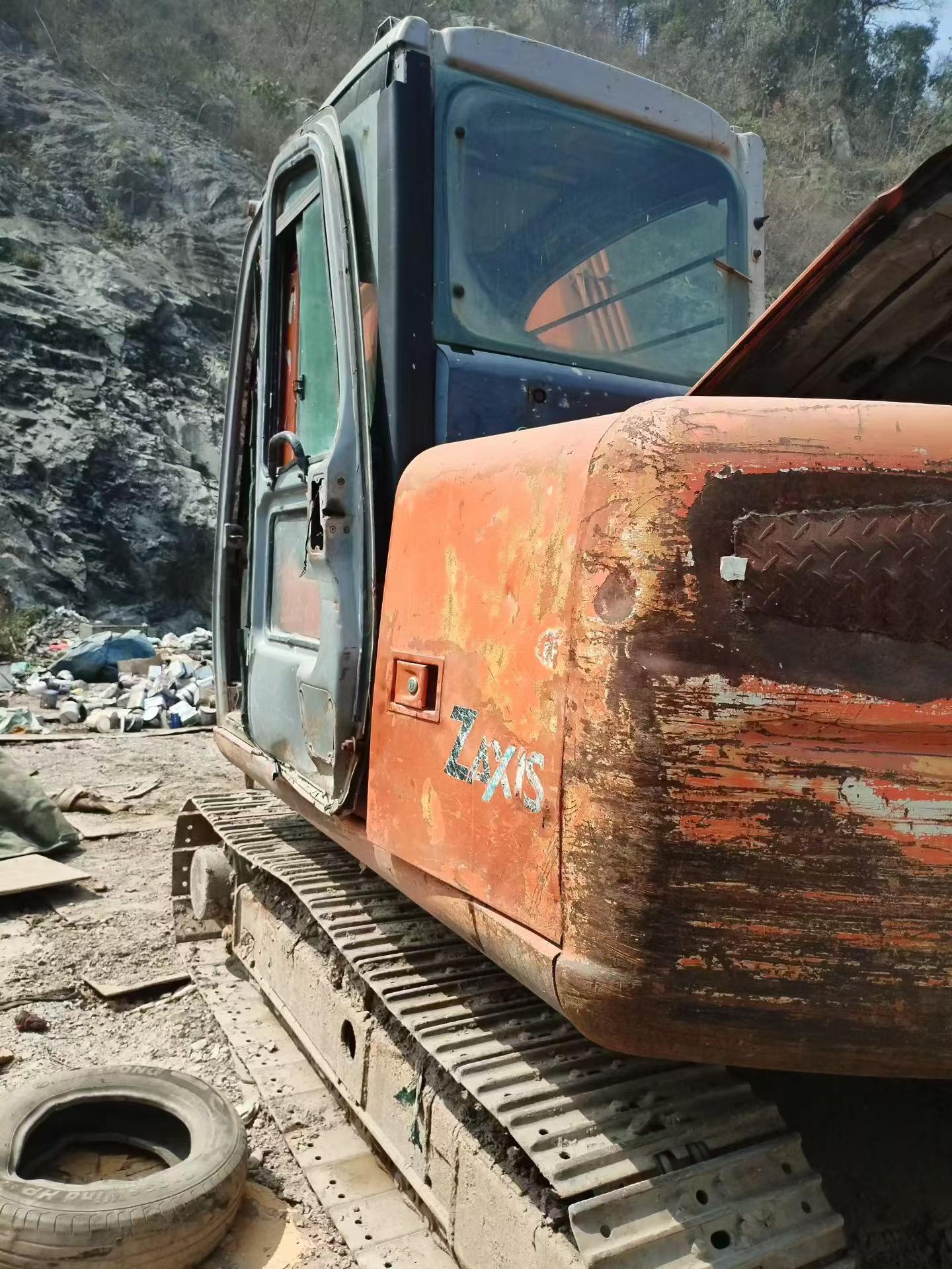 Buy Hitachi EX70 Used Excavator / 9 Buy Hitachi EX70 Used Excavator / 9