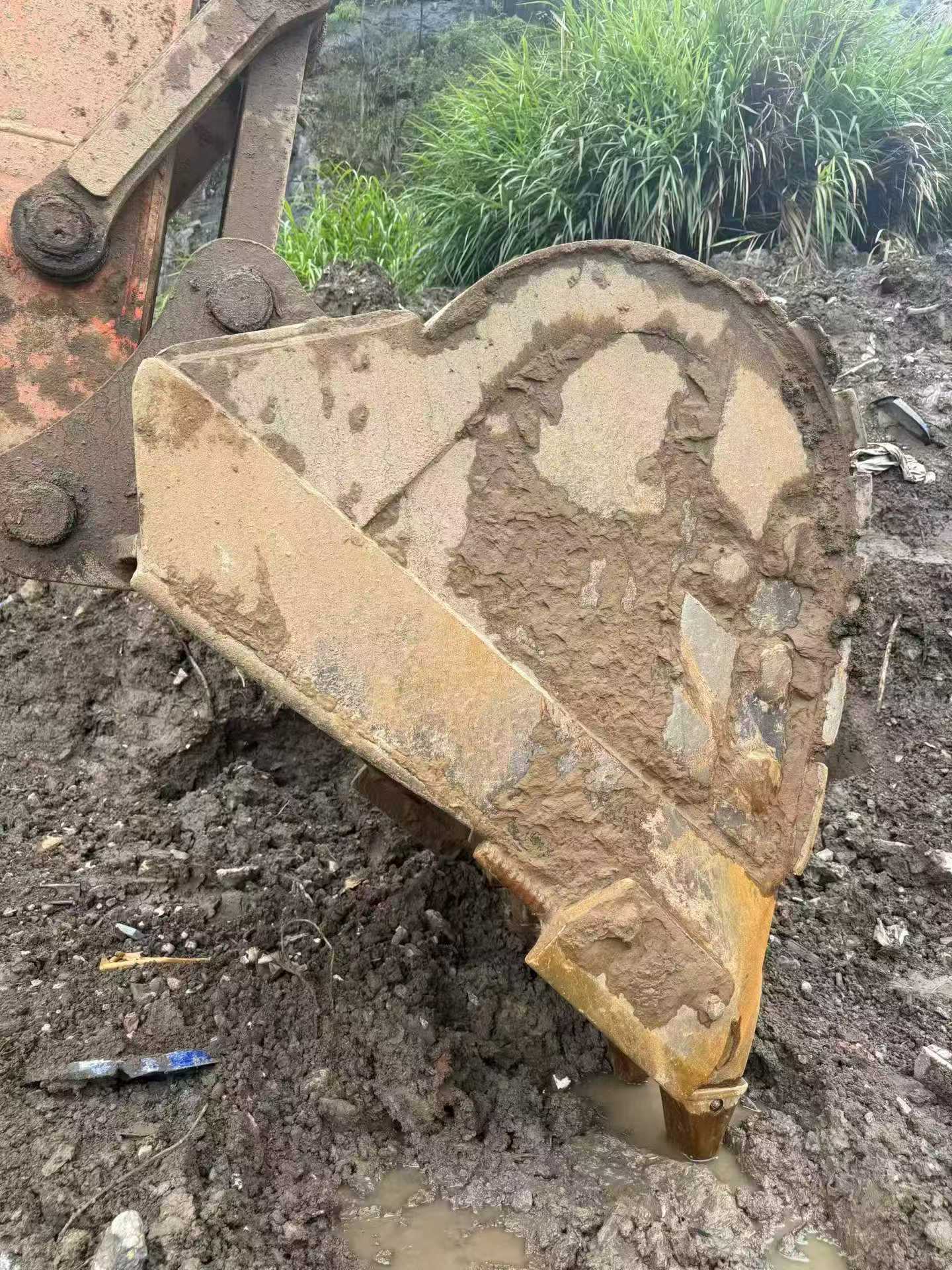 Buy Doosan DX260LC Used Excavator / 8 Buy Doosan DX260LC Used Excavator / 8
