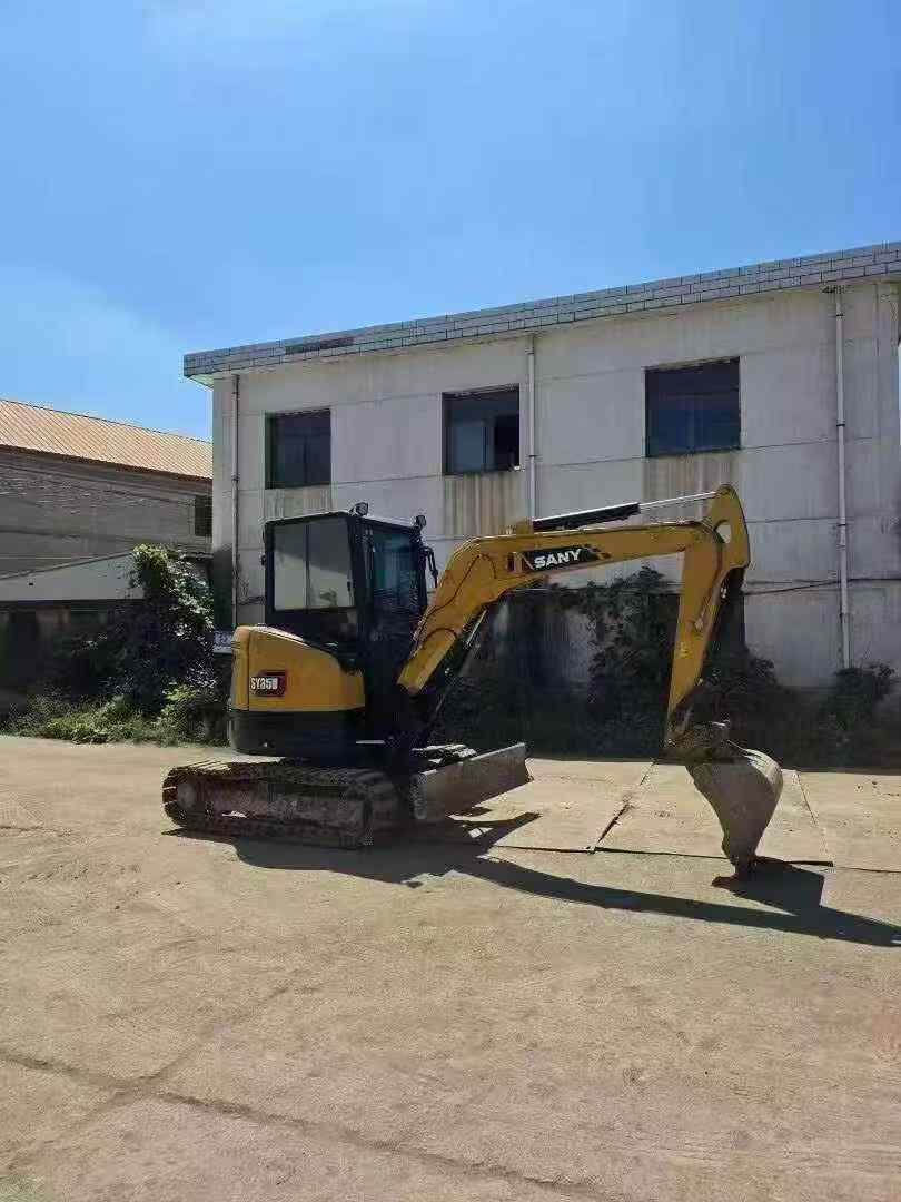 Buy Sany SY35U Used Excavator / 3 Buy Sany SY35U Used Excavator / 3