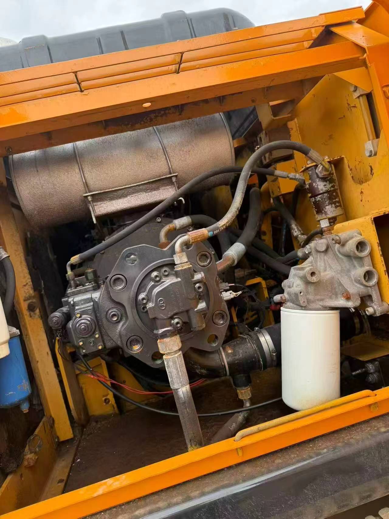 Buy Sany SY215C Used Excavator / 7 Buy Sany SY215C Used Excavator / 7