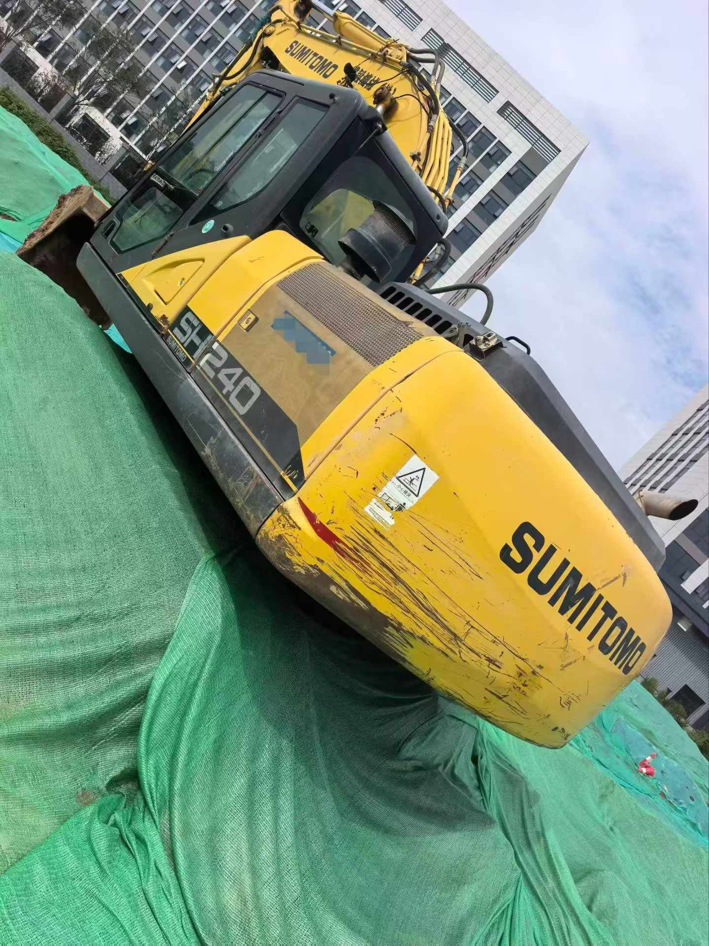 Buy Sumitomo SH210-5 Used Excavator / 2 Buy Sumitomo SH210-5 Used Excavator / 2