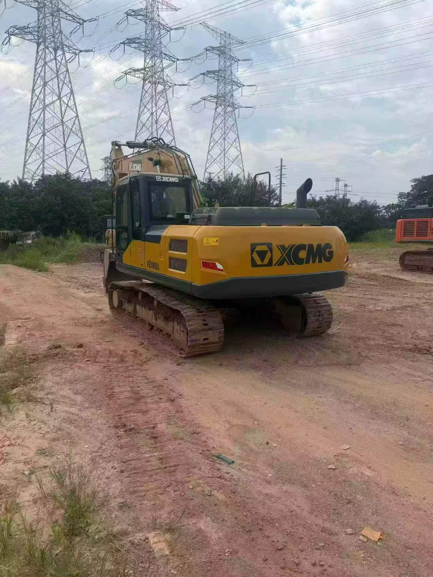 Buy XCMG XE200 Used Excavator / 4