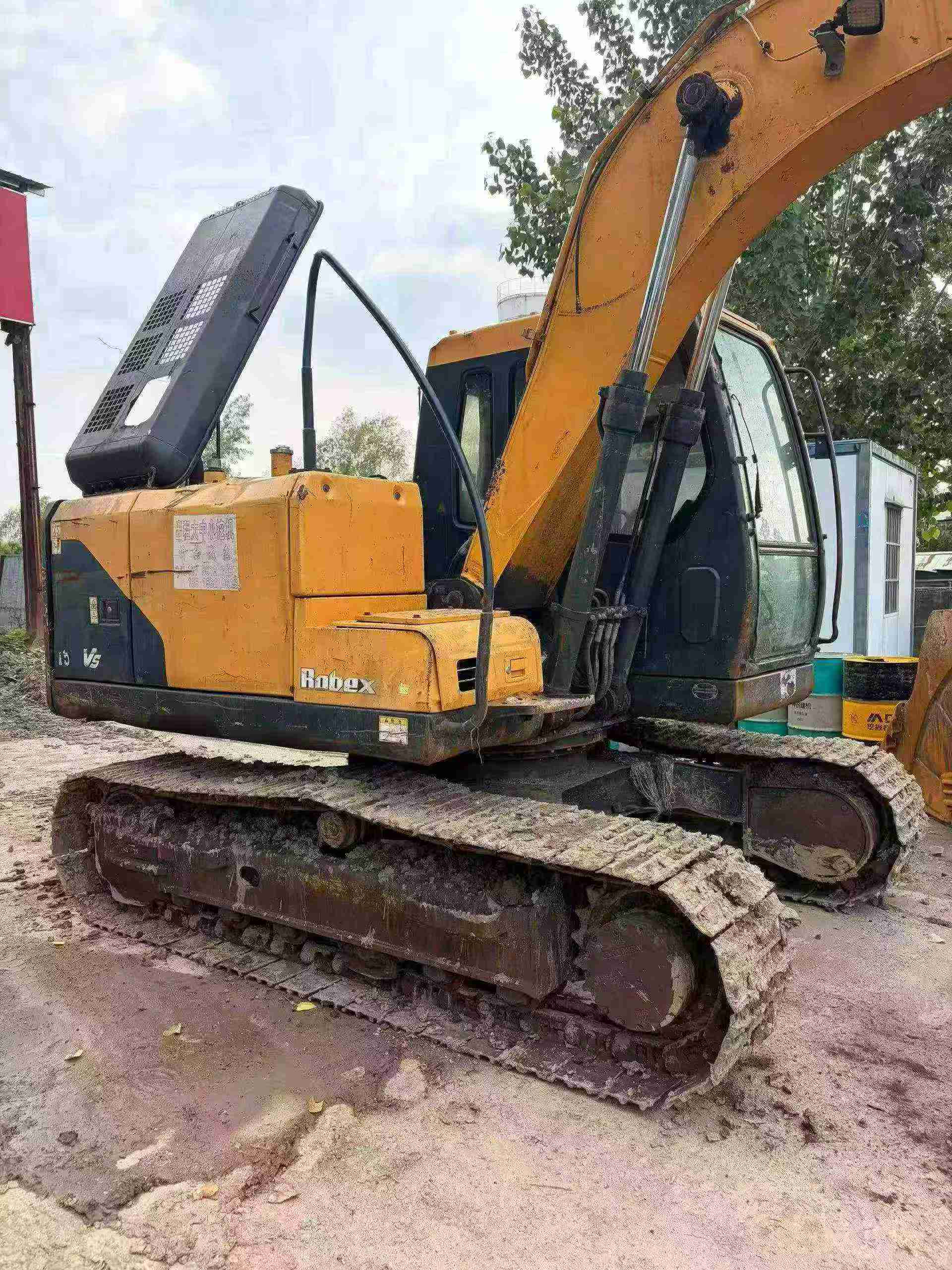 Buy Hyundai 110LVS Used Excavator / 7 Buy Hyundai 110LVS Used Excavator / 7