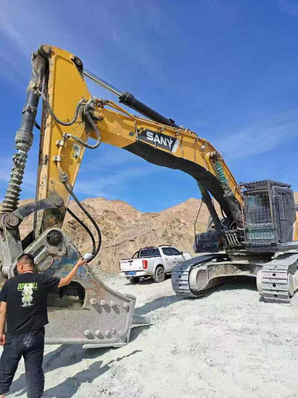 Buy Sany SY550H Used Excavator / 2 Buy Sany SY550H Used Excavator / 2