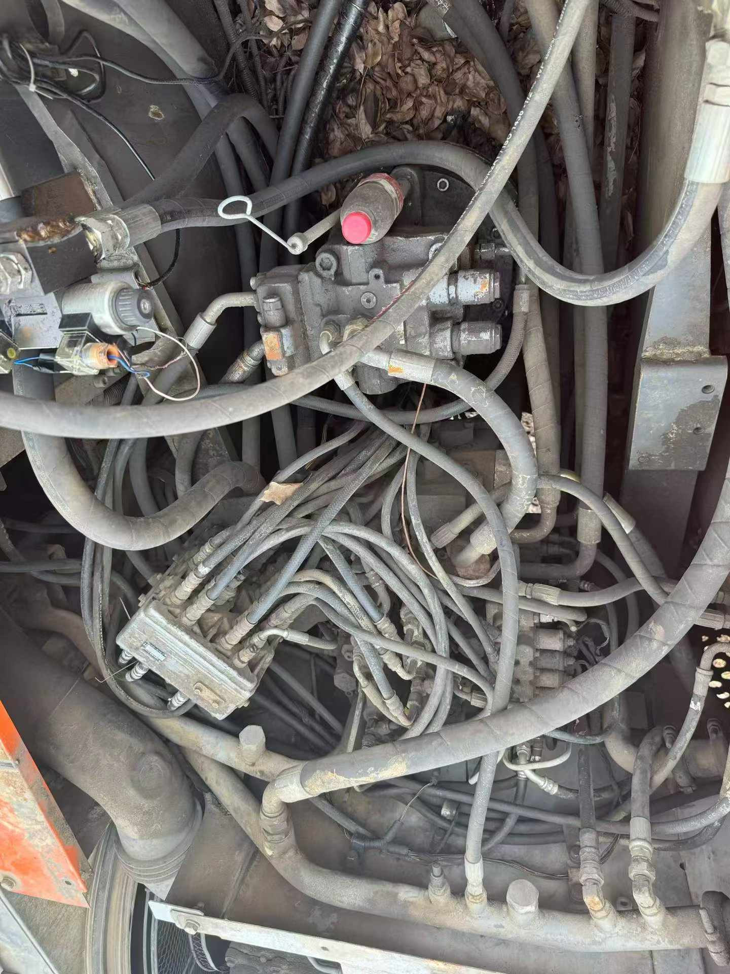 Купить Подержанный Экскаватор Hitachi EX200LC-3 / 5