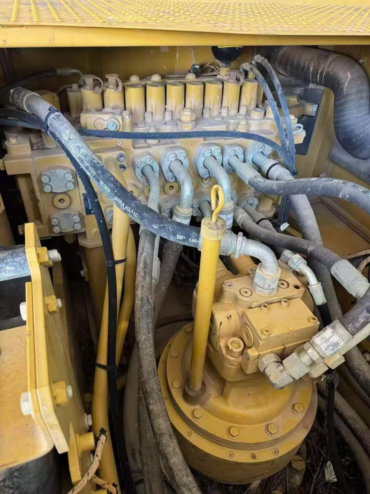 Buy Caterpillar 320GC Used Excavator / 3 Buy Caterpillar 320GC Used Excavator / 3