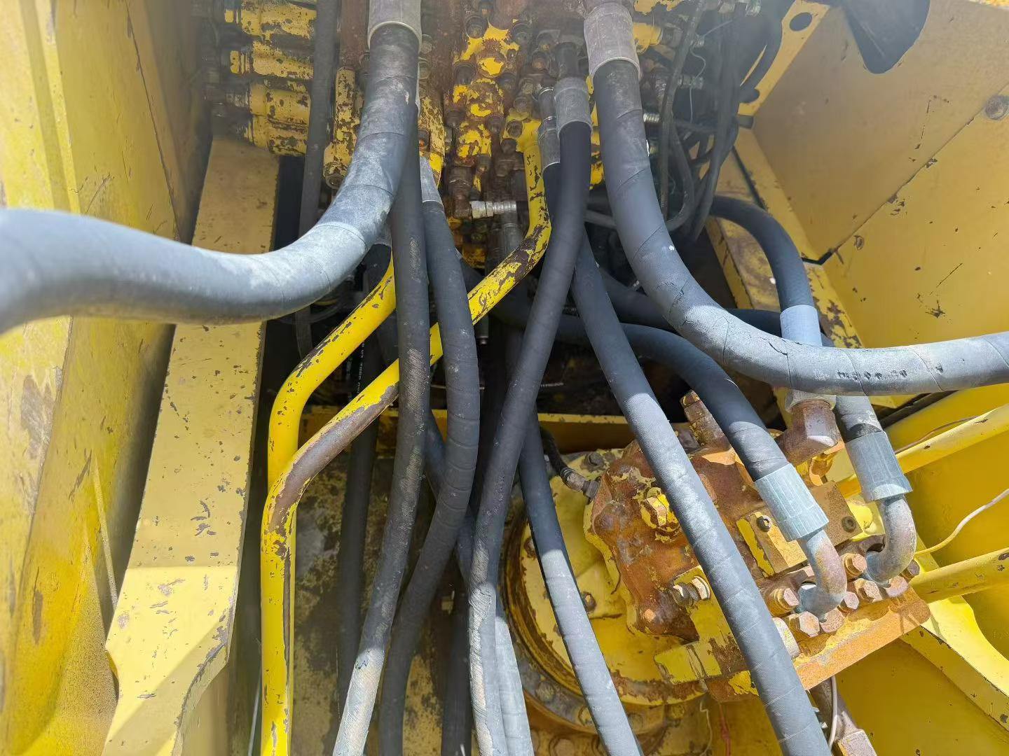 Buy Komatsu Used Excavator / 5 Buy Komatsu Used Excavator / 5
