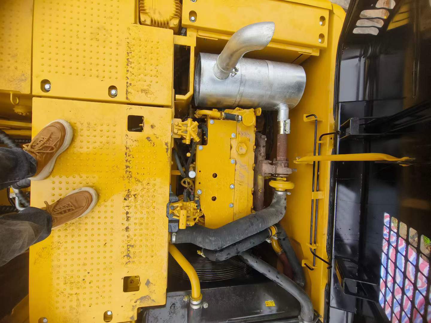 Buy Caterpillar 320D Used Excavator / 7 Buy Caterpillar 320D Used Excavator / 7