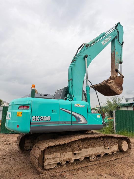 Buy Kobelco SK2008 Used Excavator / 1