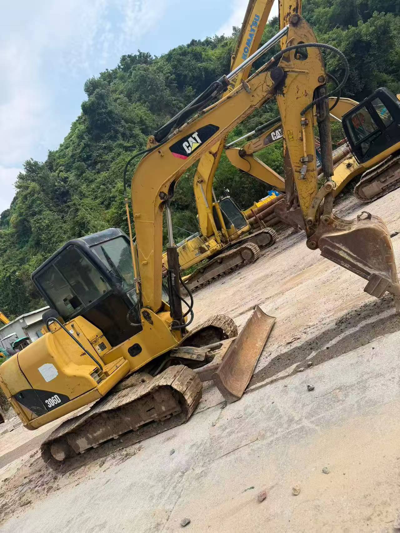 Buy Caterpillar 306D Used Excavator / 1