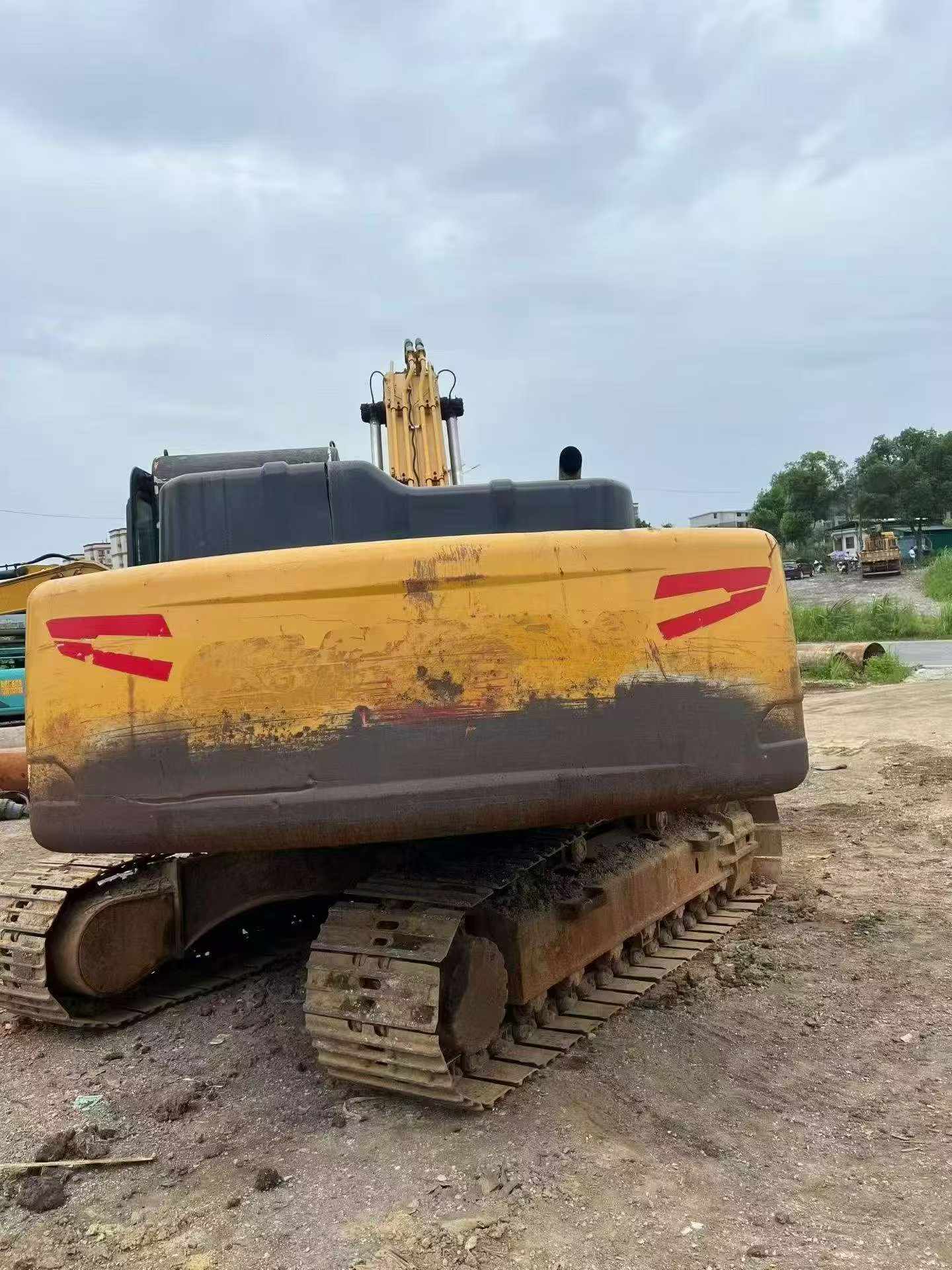 Buy Sany SY200C Used Excavator / 1