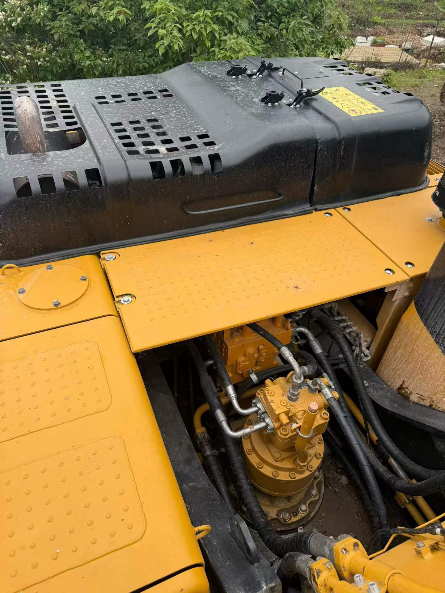 Buy Sany SY245H Used Excavator / 4 Buy Sany SY245H Used Excavator / 4