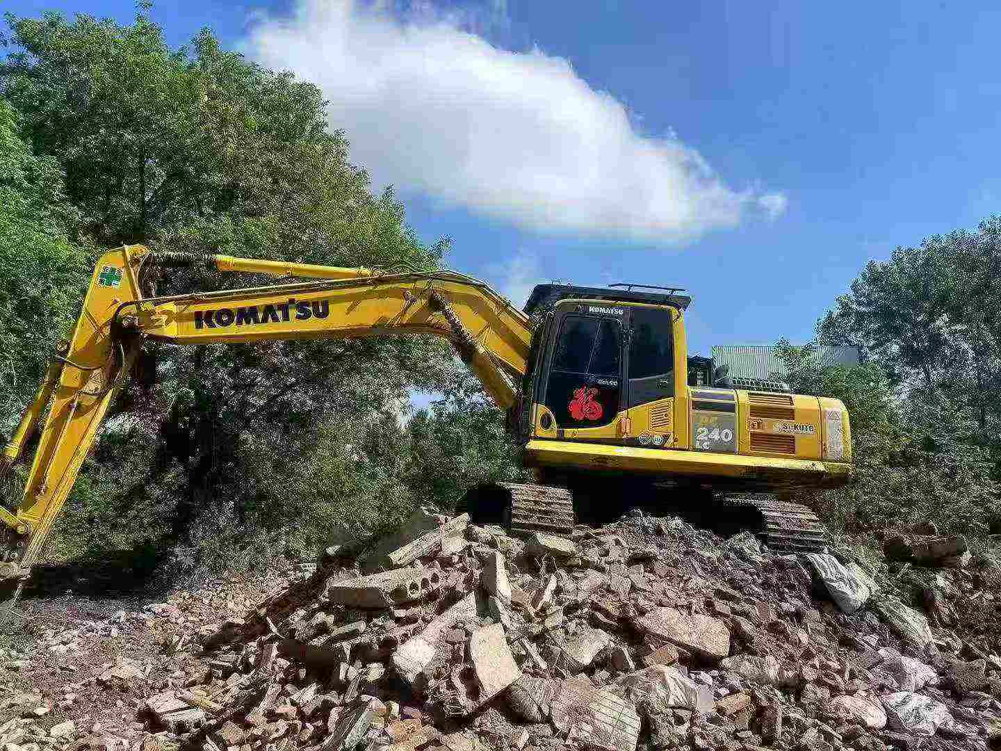 Buy Komatsu Used Excavator / 1