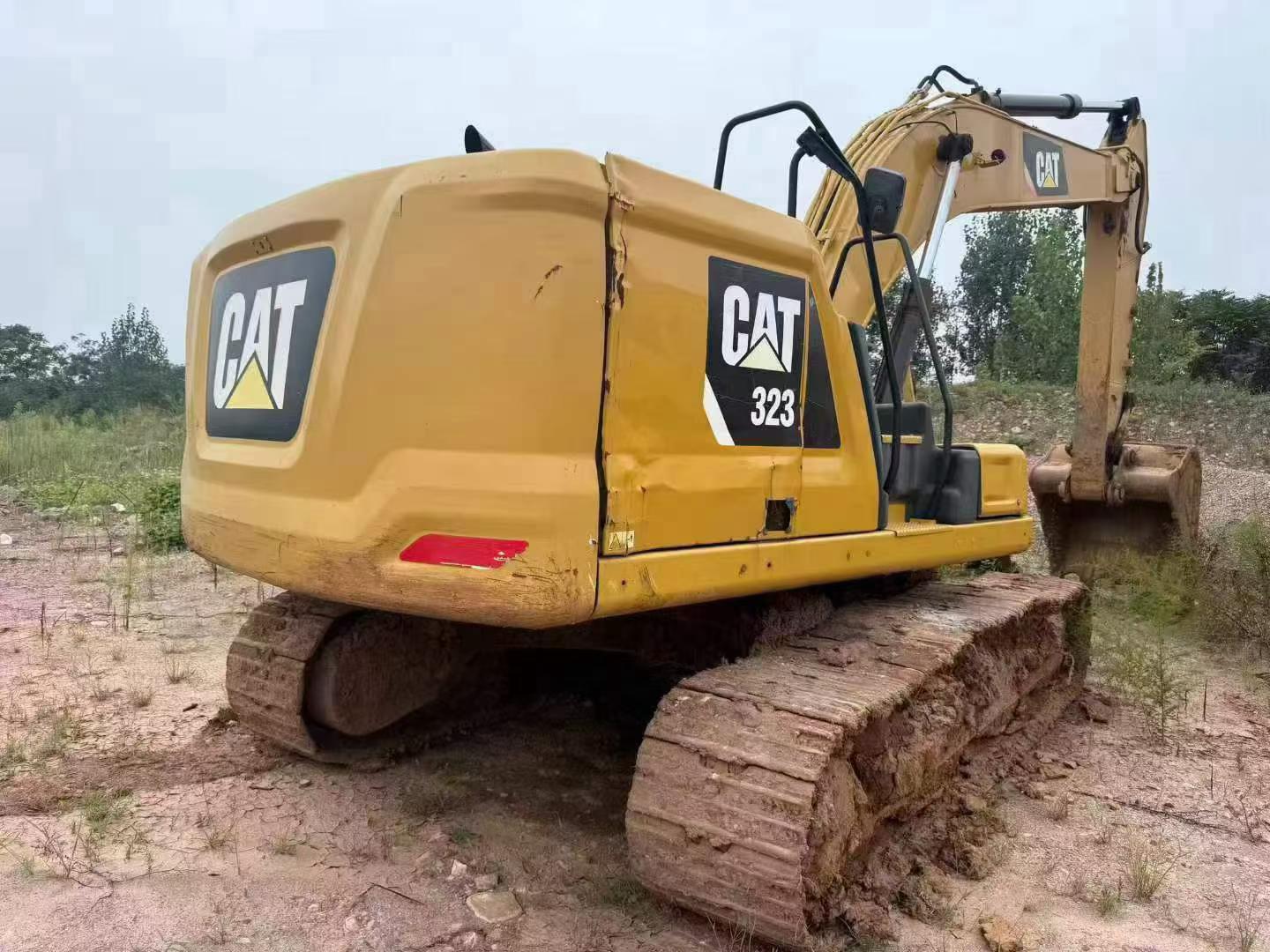 Buy Caterpillar 323 Used Excavator / 3 Buy Caterpillar 323 Used Excavator / 3