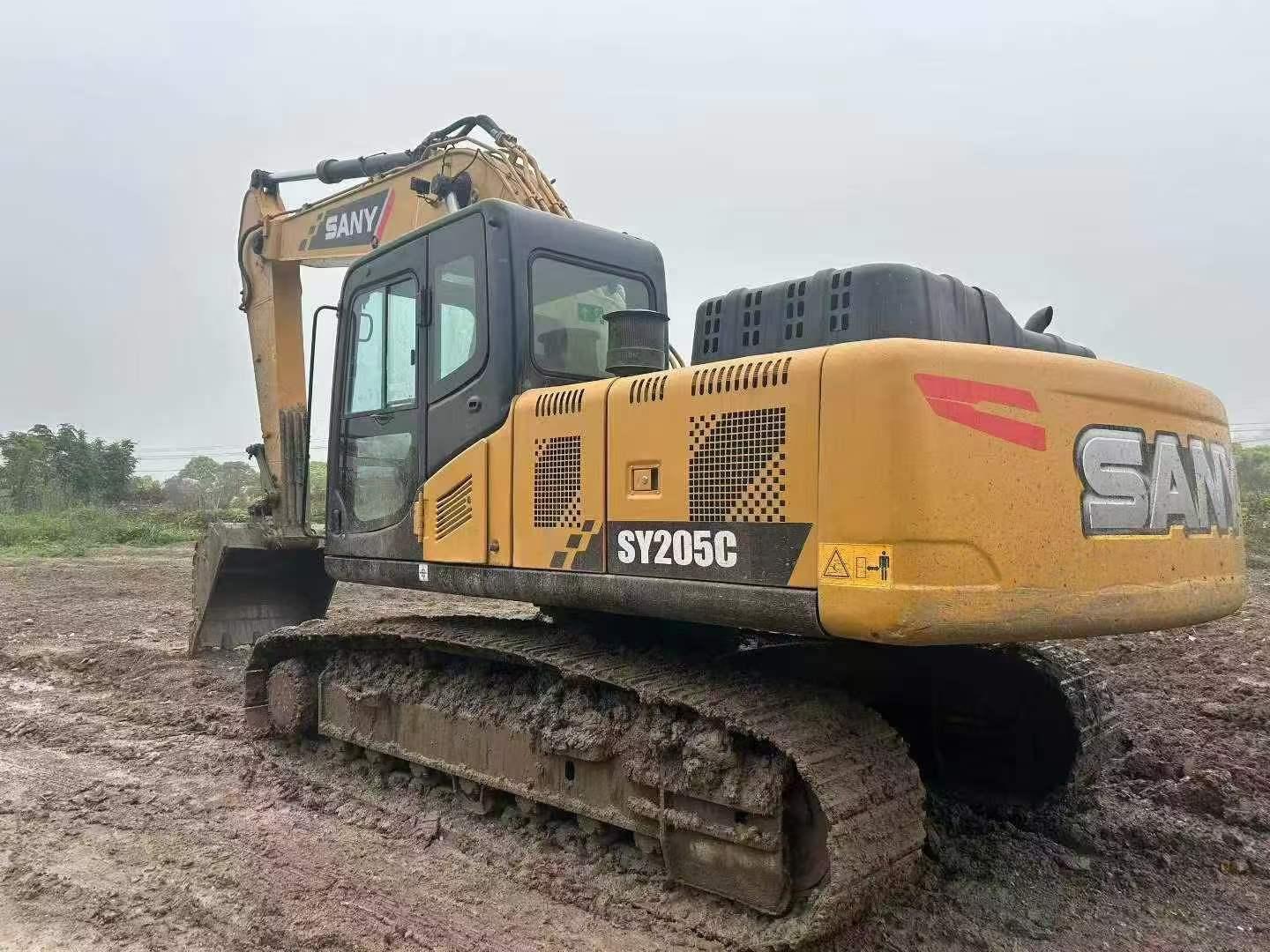 Buy Sany SY205C Used Excavator / 8 Buy Sany SY205C Used Excavator / 8