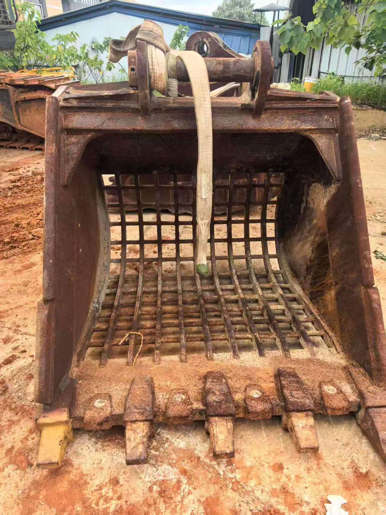 Buy Sany SY375H Used Excavator / 4