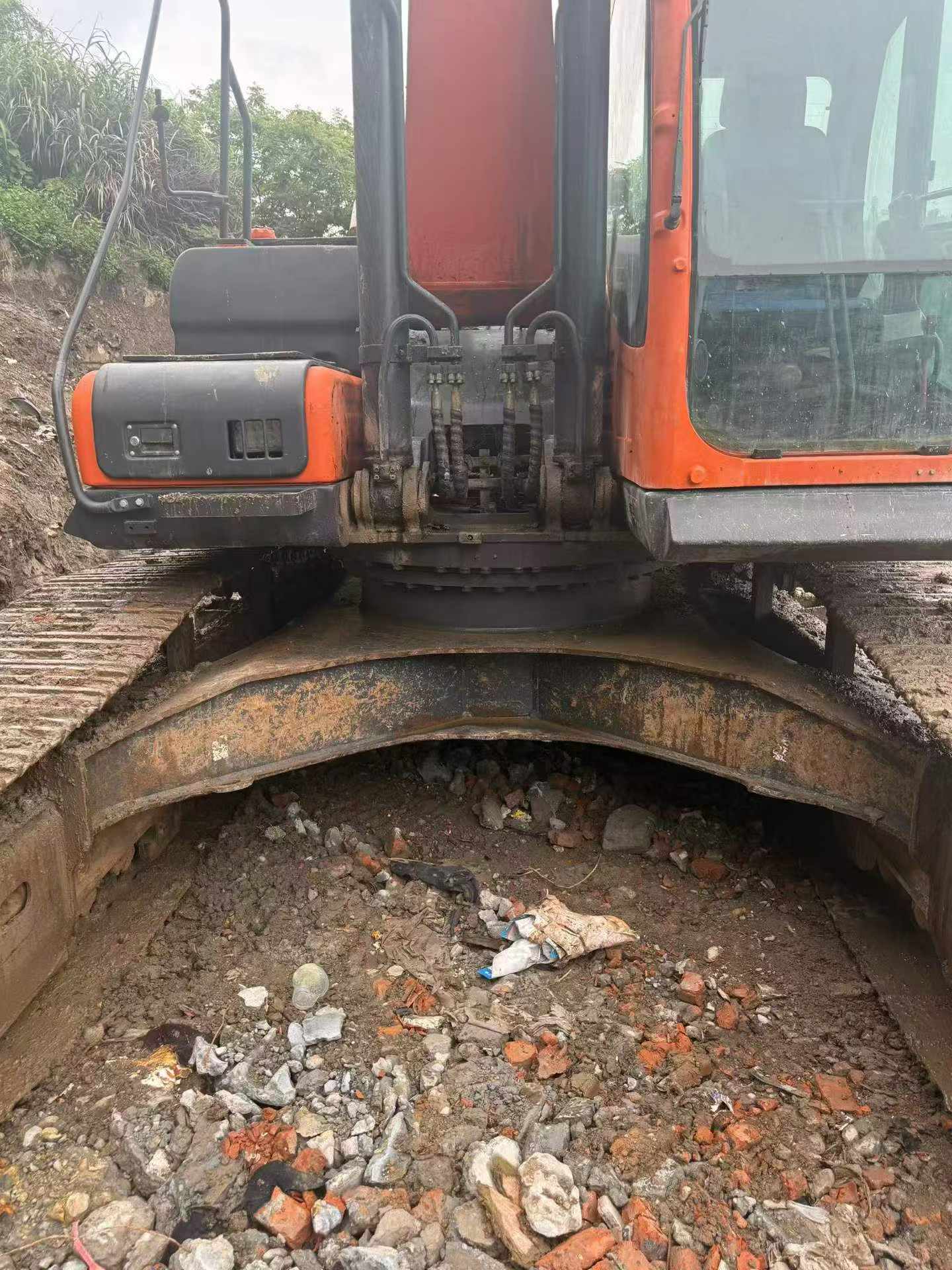 Compre Escavadeira Doosan DX260LC Usada / 2