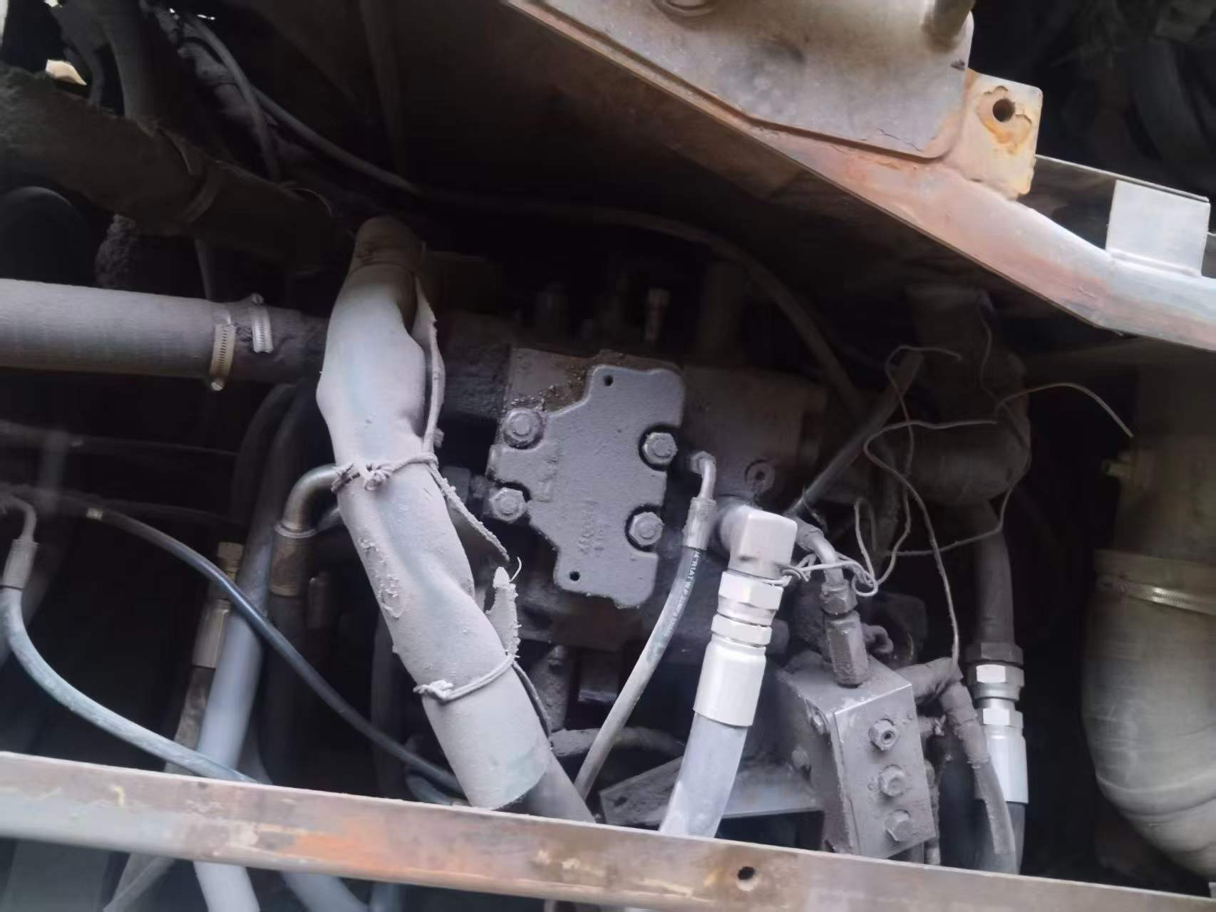 Buy Sumitomo SH360-5 Used Excavator / 5 Buy Sumitomo SH360-5 Used Excavator / 5