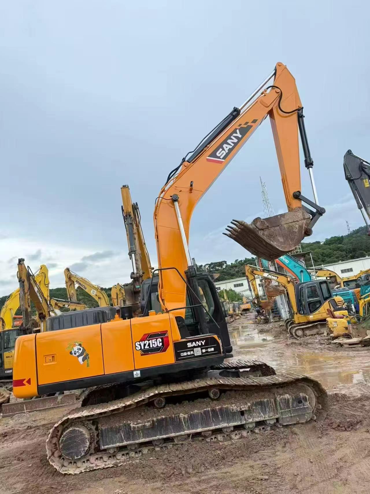 Buy Sany SY215C Used Excavator / 1