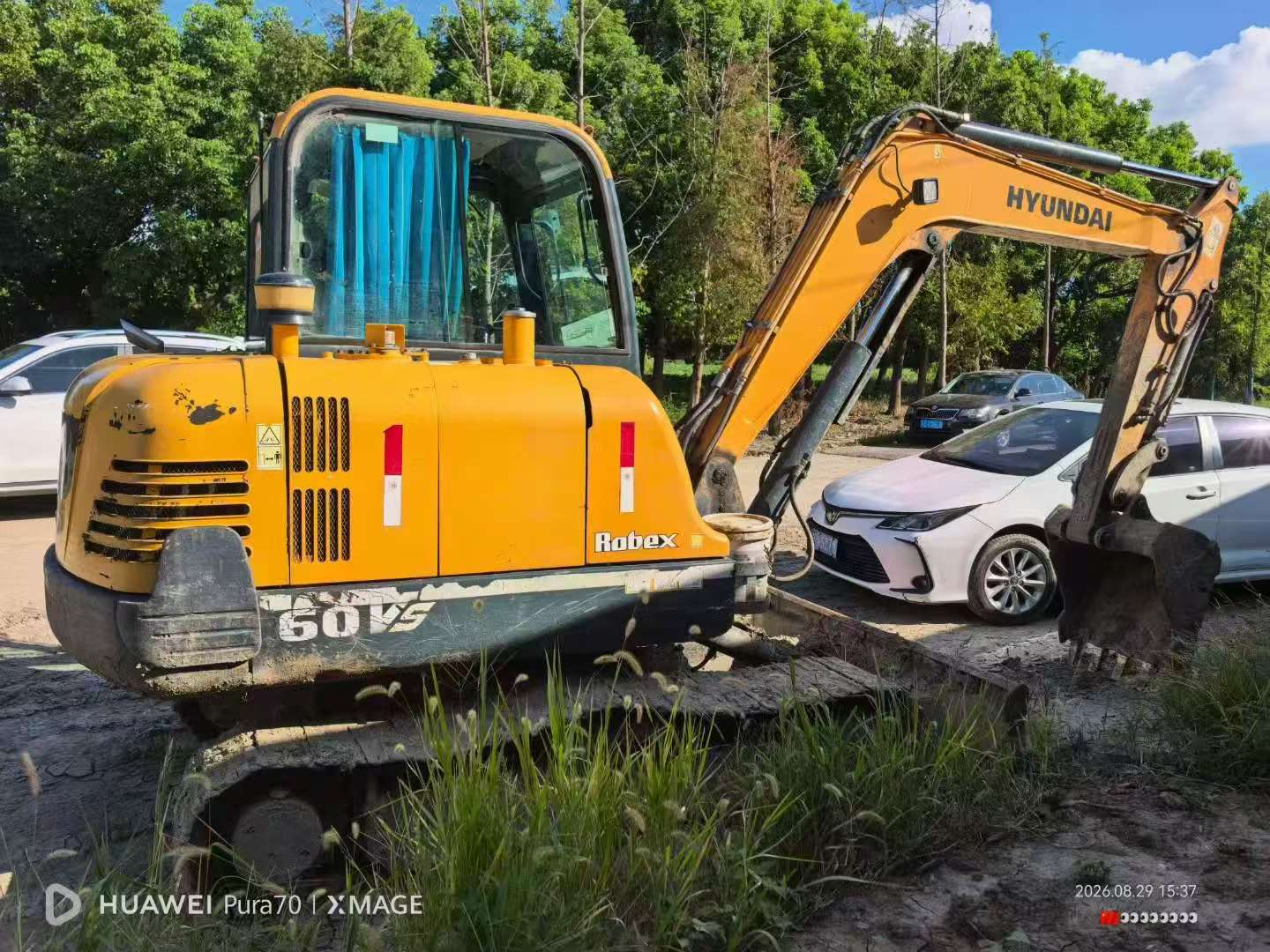 Купить Hyundai R 60VS Подержанный Экскаватор Купить Hyundai R 60VS Подержанный Экскаватор