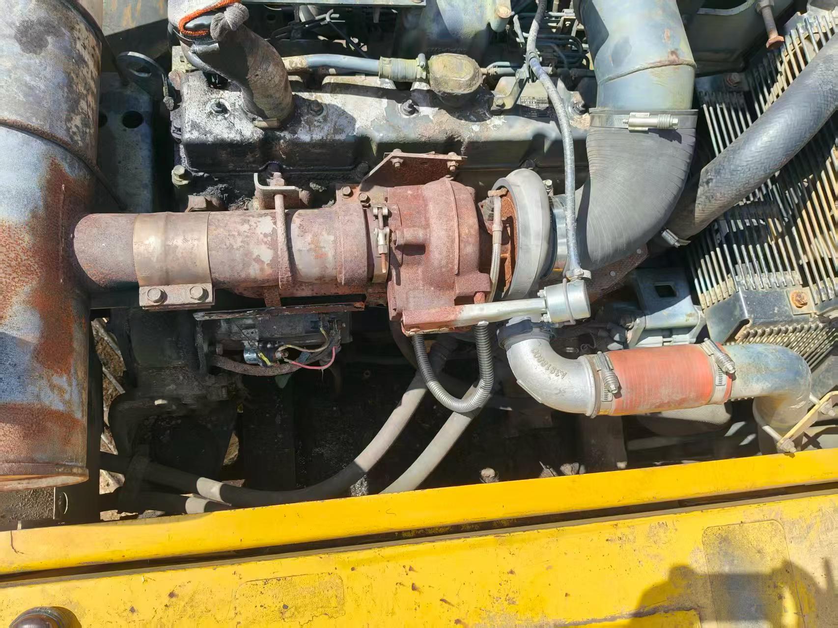 Buy Komatsu Used Excavator / 3 Buy Komatsu Used Excavator / 3