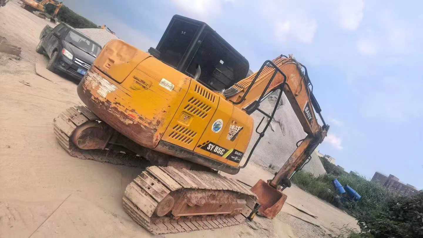 Buy Sany SY75 Used Excavator / 1