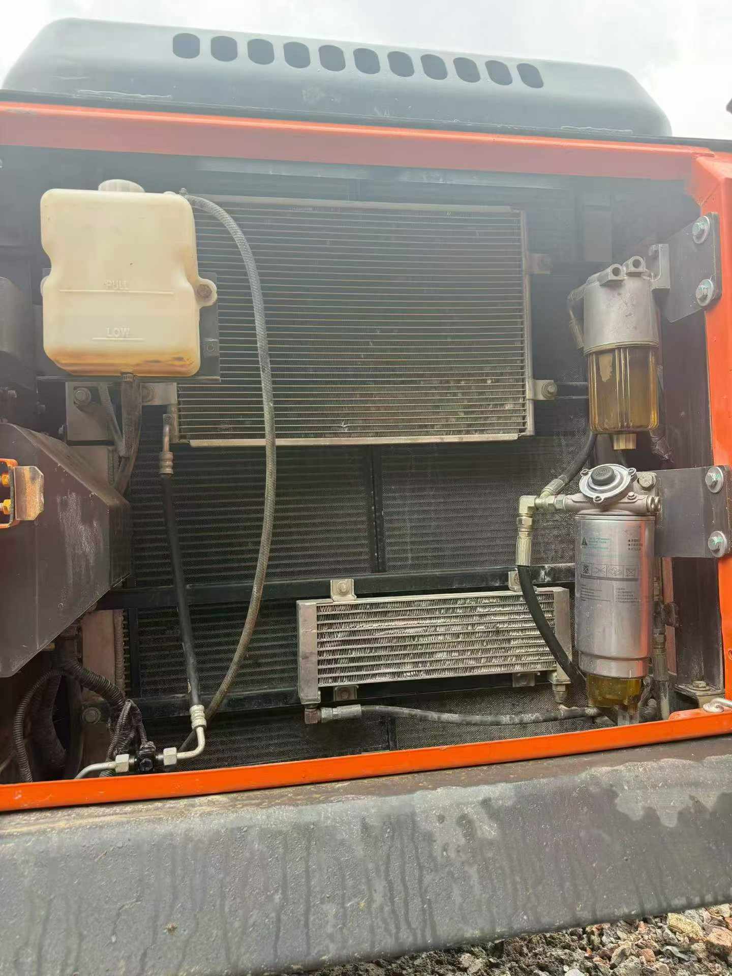 Compre Escavadeira Doosan DX260LC Usada / 3