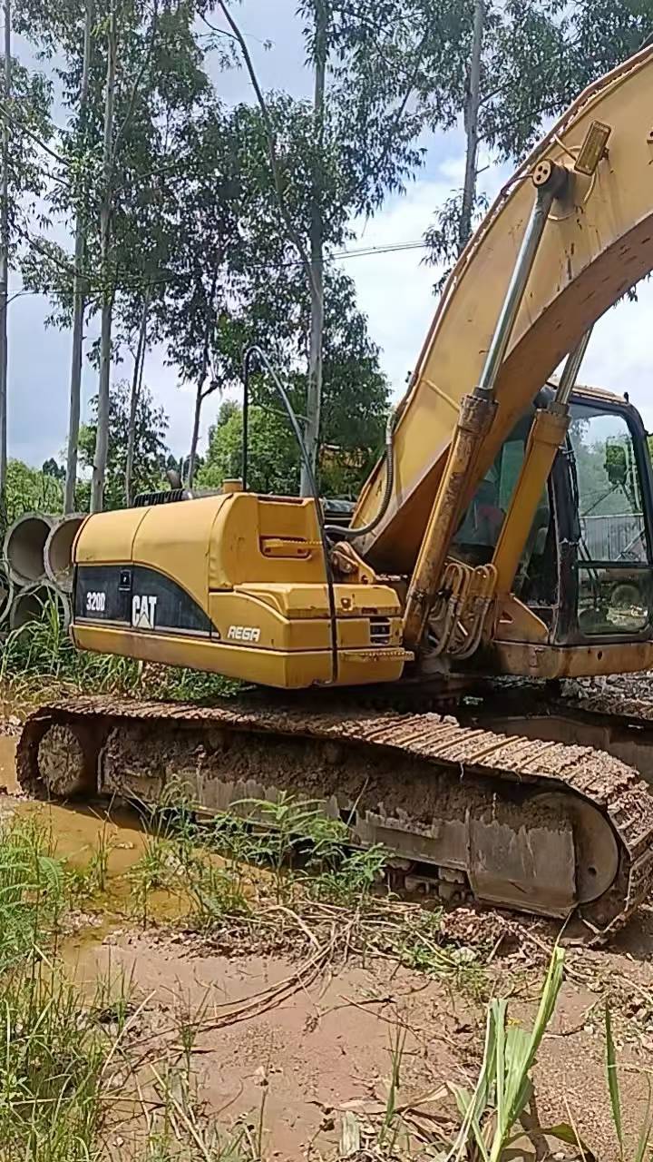 Buy Caterpillar 320A Used Excavator / 6 Buy Caterpillar 320A Used Excavator / 6