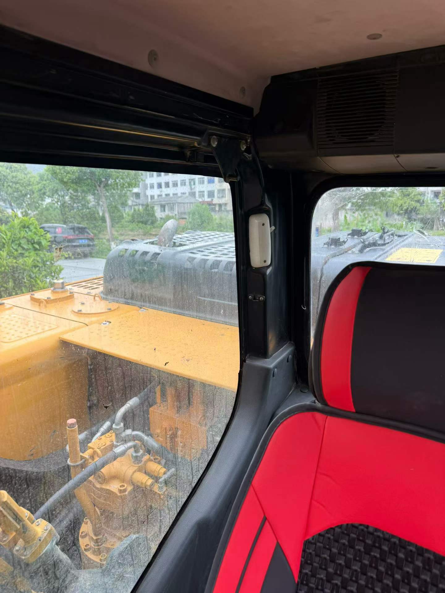 Buy Sany SY245H Used Excavator / 9 Buy Sany SY245H Used Excavator / 9